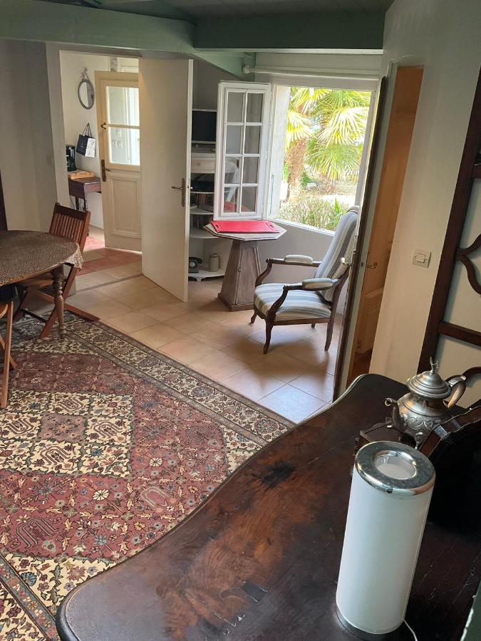 Maisonnette Proche De La Mer, Calme Avec Parking Apartment Angoulins