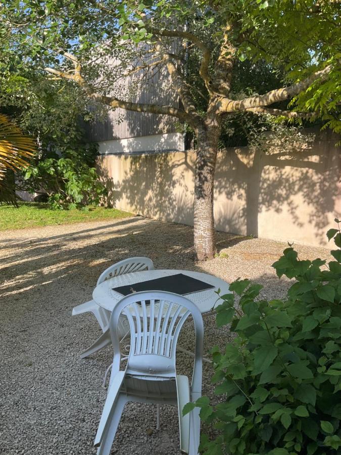 Maisonnette Proche De La Mer, Calme Avec Parking * Angoulins